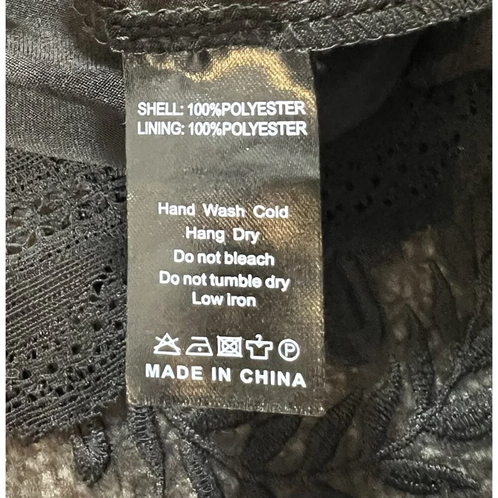 Piper & Scoot Women Ellie Dress Black Small Size Short Sleeves Lace Embroidery - Picture 11 of 13